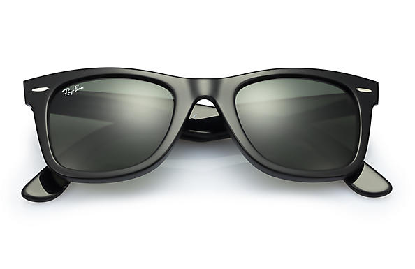 Buy online Wayfarer Super Dark Black Sunglasses from Eyewear for Women by  Razmaz for ₹999 at 62% off | 2024 Limeroad.com